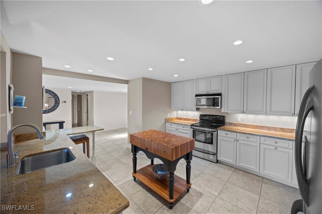 15 Bluebill Avenue - Photo 5