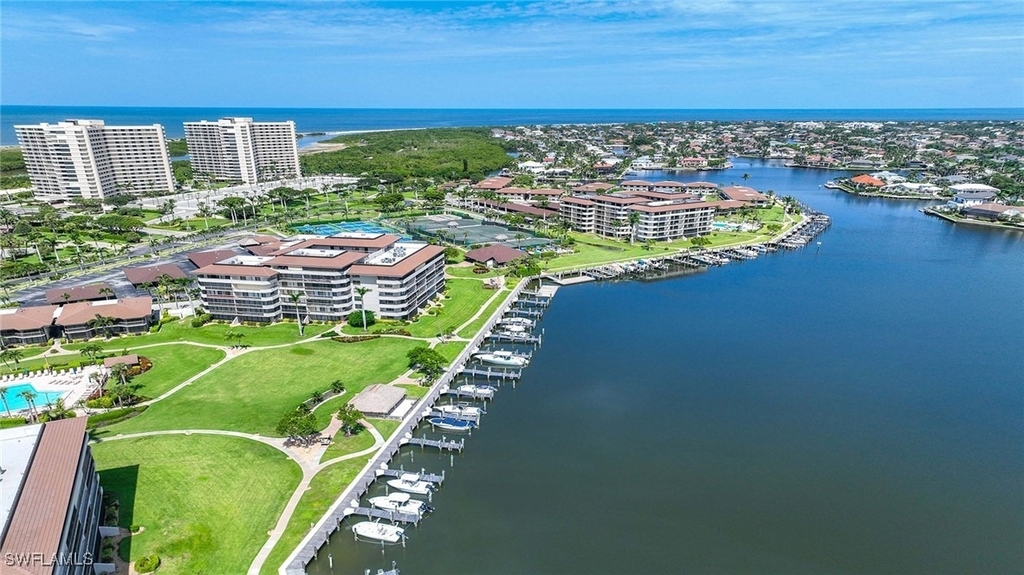 601 Seaview Court - Photo 35