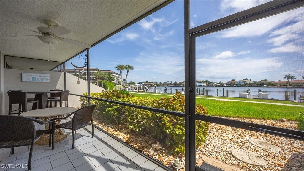 601 Seaview Court - Photo 11