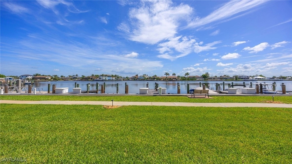 601 Seaview Court - Photo 40