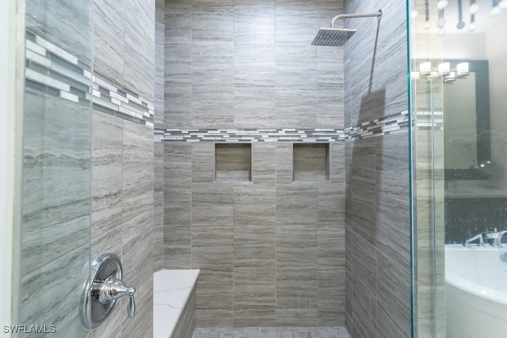 16394 Corsica Way - Photo 18