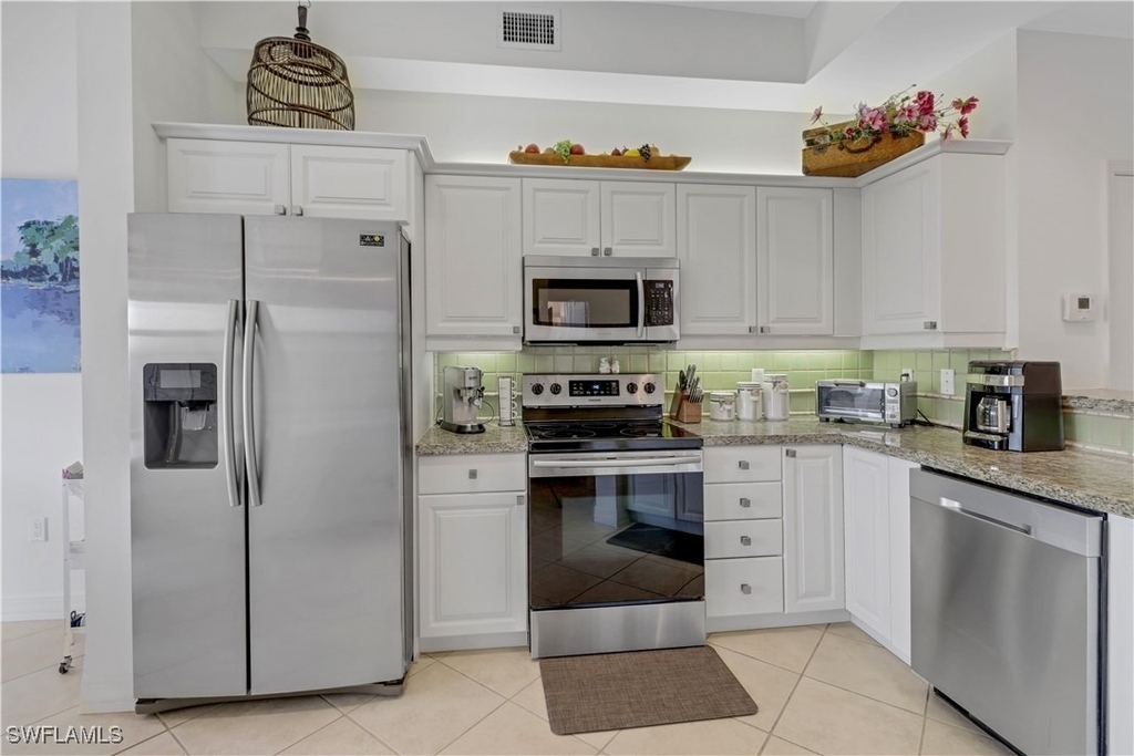 410 Bayfront Place - Photo 3