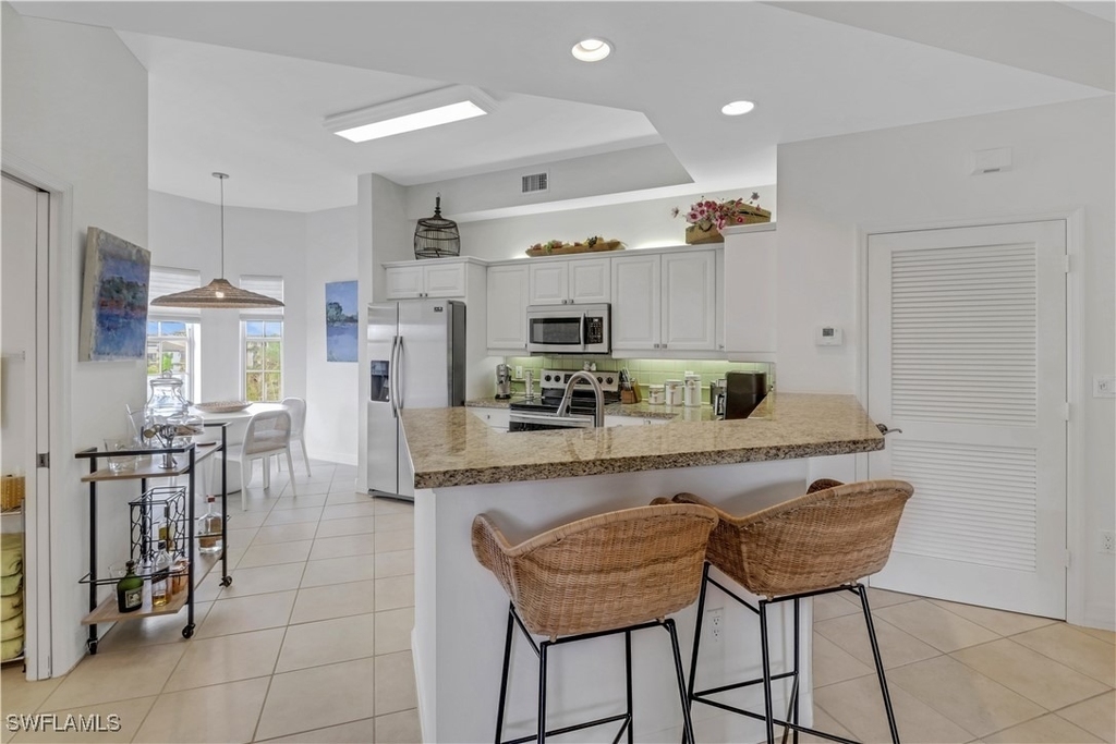410 Bayfront Place - Photo 5