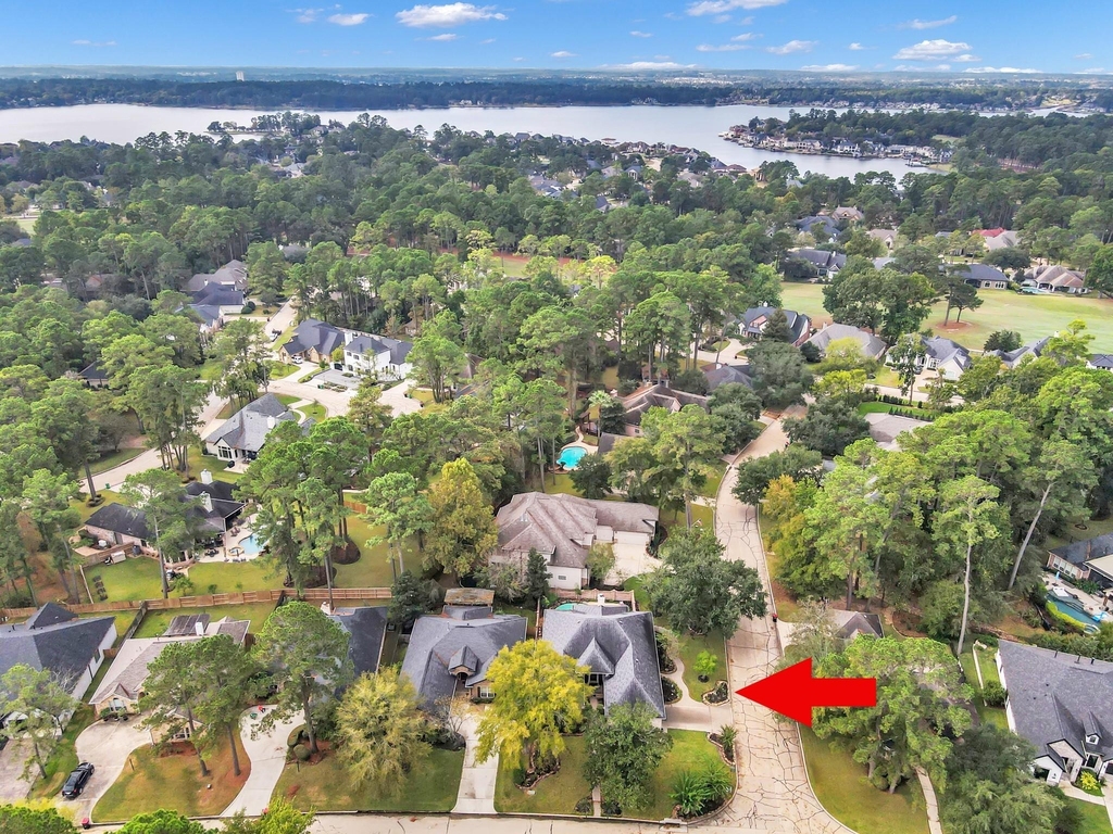 192 Monterrey Road W - Photo 44