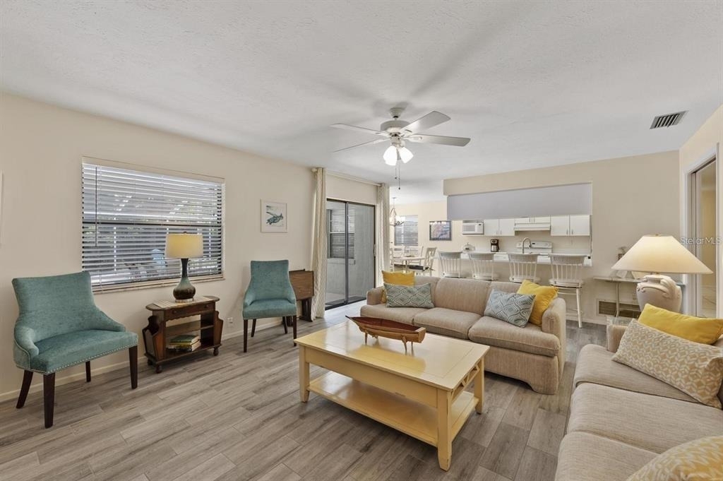1895 Buccaneer Circle - Photo 11