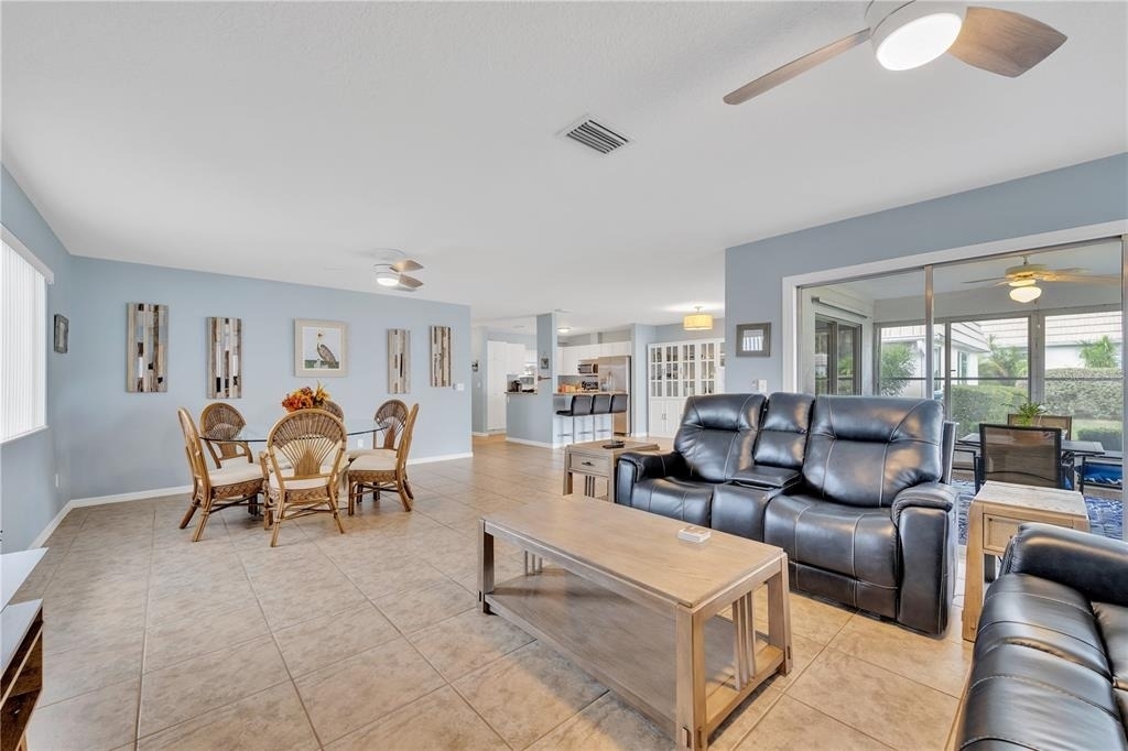 2401 Riverbluff Parkway - Photo 15