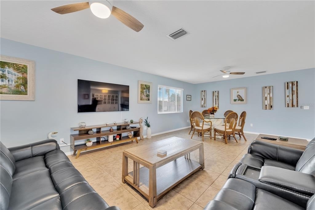 2401 Riverbluff Parkway - Photo 16
