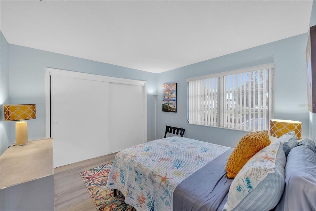 2401 Riverbluff Parkway - Photo 36