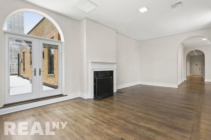E 68th St - Photo 0