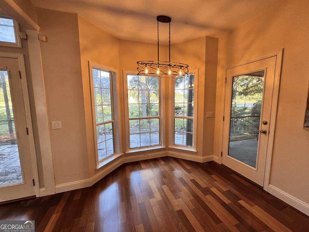 535 Cardinal Circle E - Photo 8