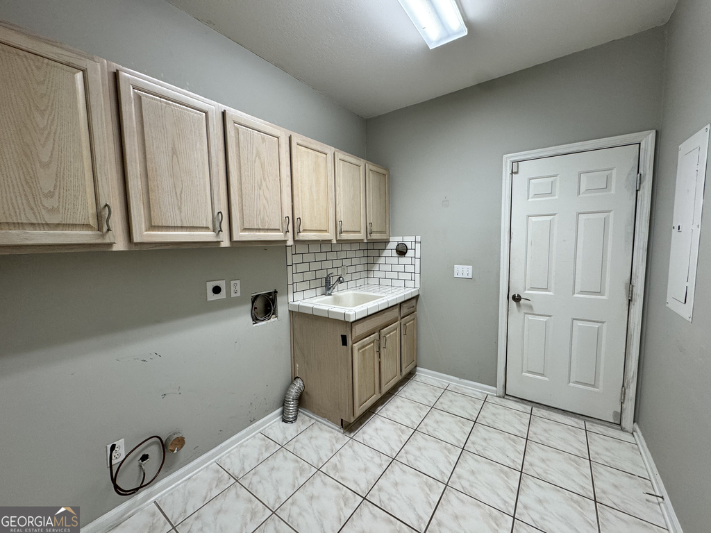 535 Cardinal Circle E - Photo 25