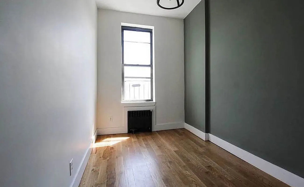 344 Marion Street - Photo 2