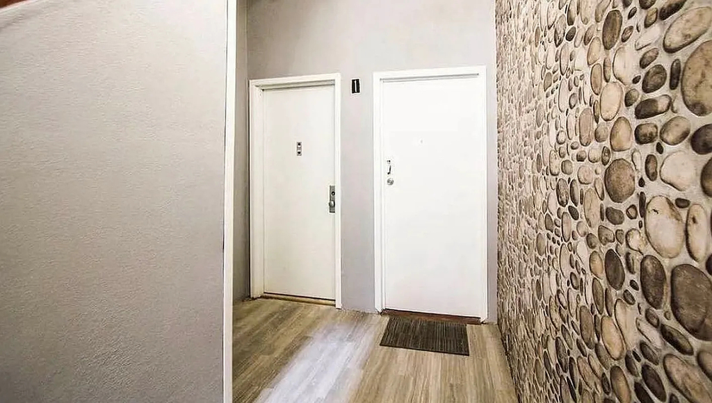 344 Marion Street - Photo 5