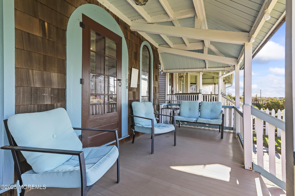 9 Pitman Avenue - Photo 1
