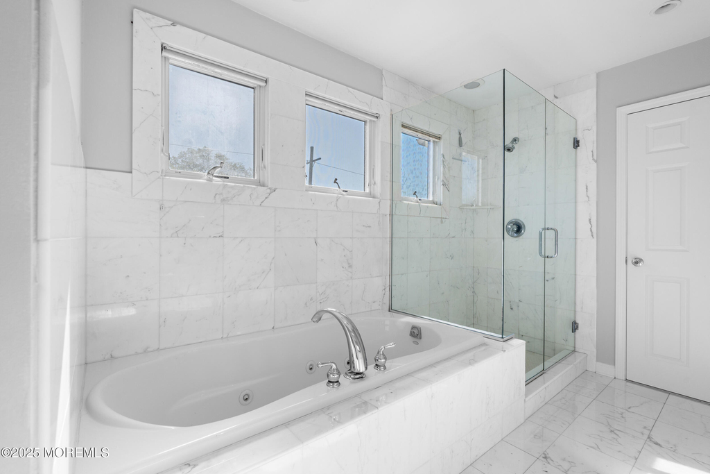 230 Norwood Avenue - Photo 22
