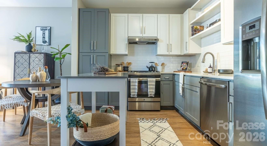 6408 Providence Farm Lane - Photo 18