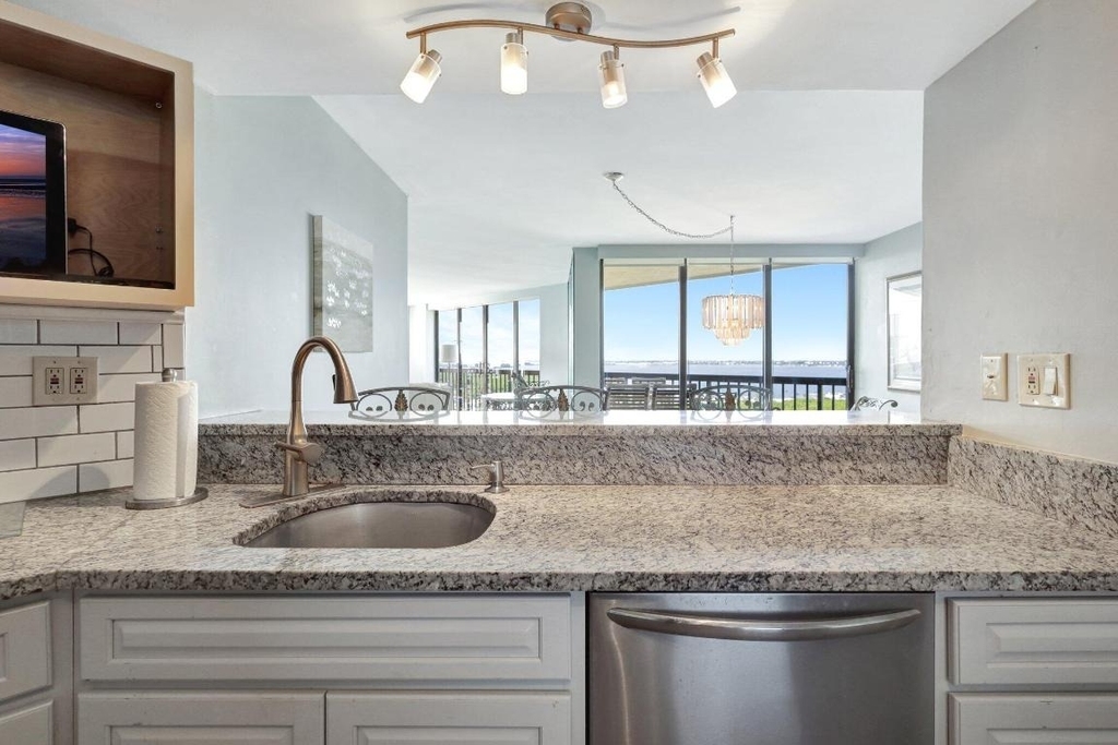 9500 S Ocean Drive - Photo 7