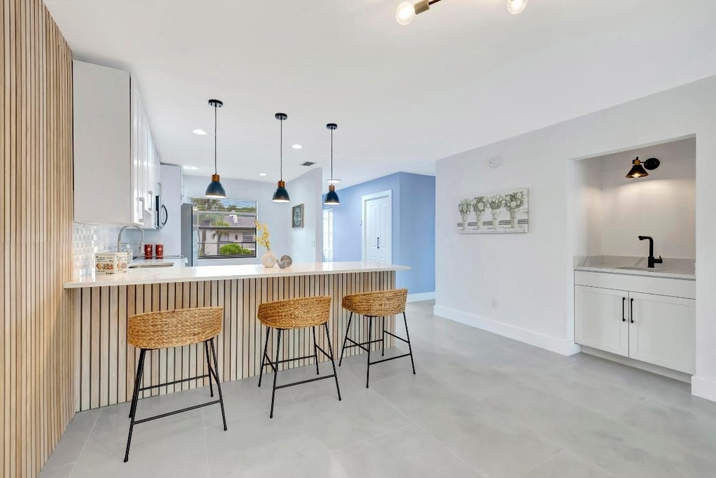 7898 Eastlake Drive - Photo 8