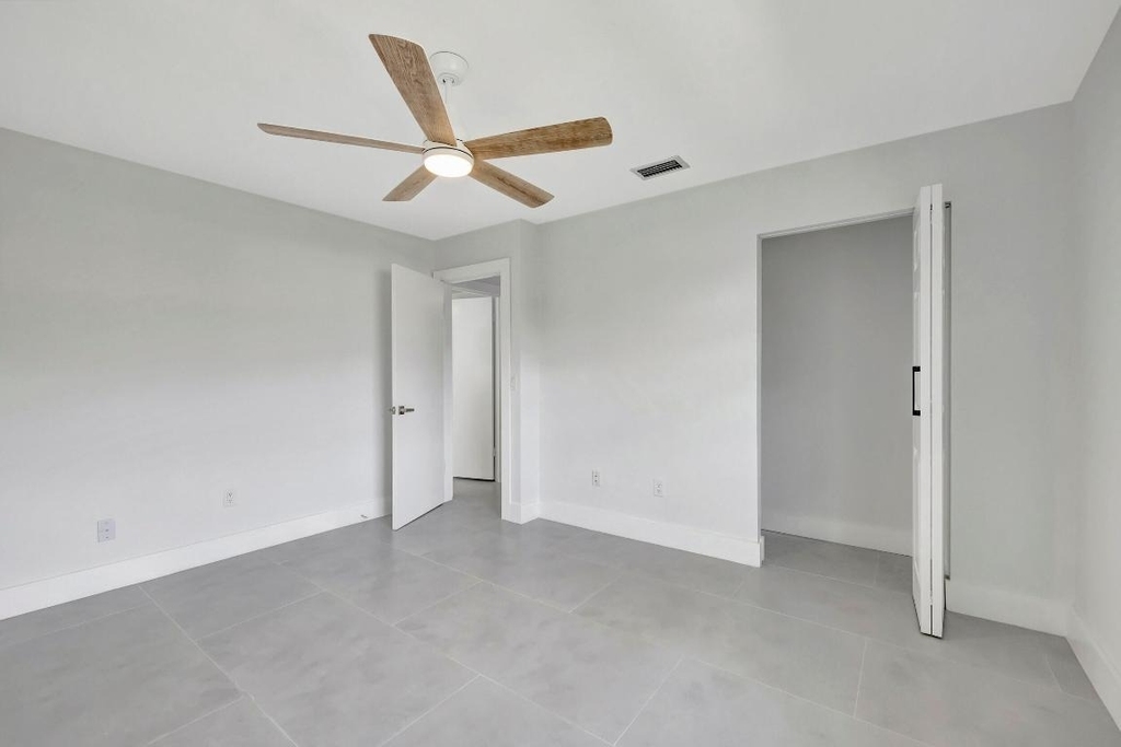 7898 Eastlake Drive - Photo 25