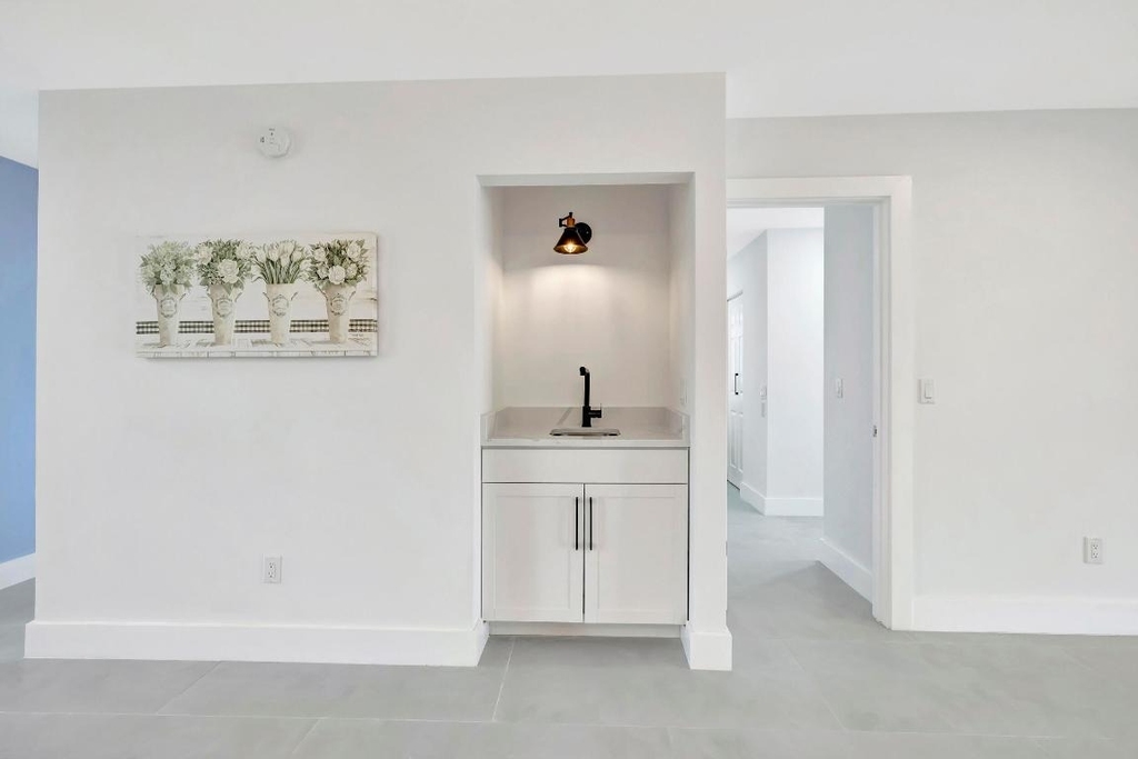 7898 Eastlake Drive - Photo 14
