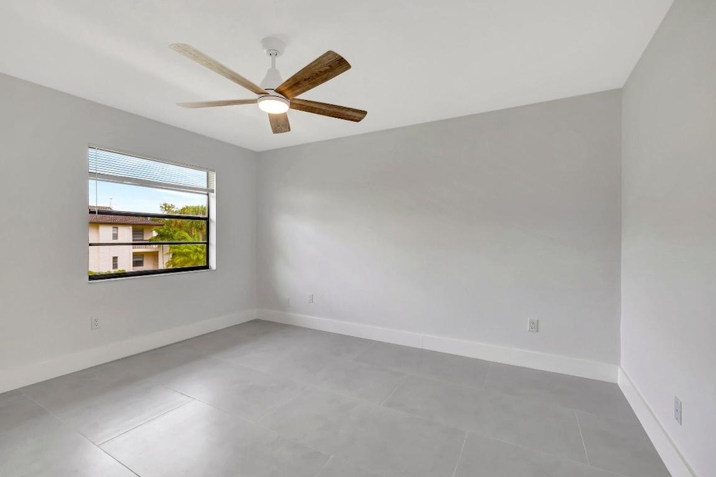 7898 Eastlake Drive - Photo 23