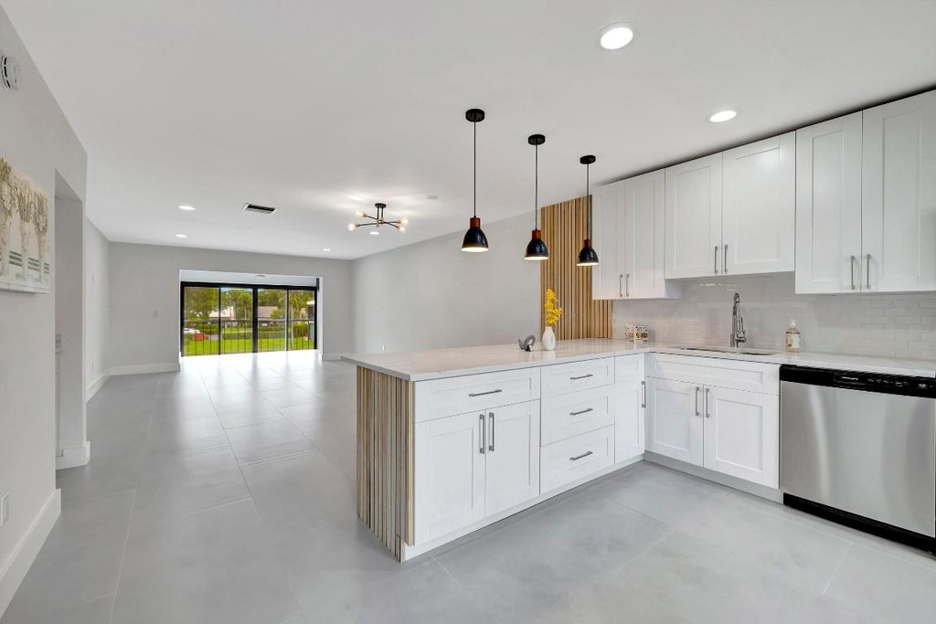7898 Eastlake Drive - Photo 7