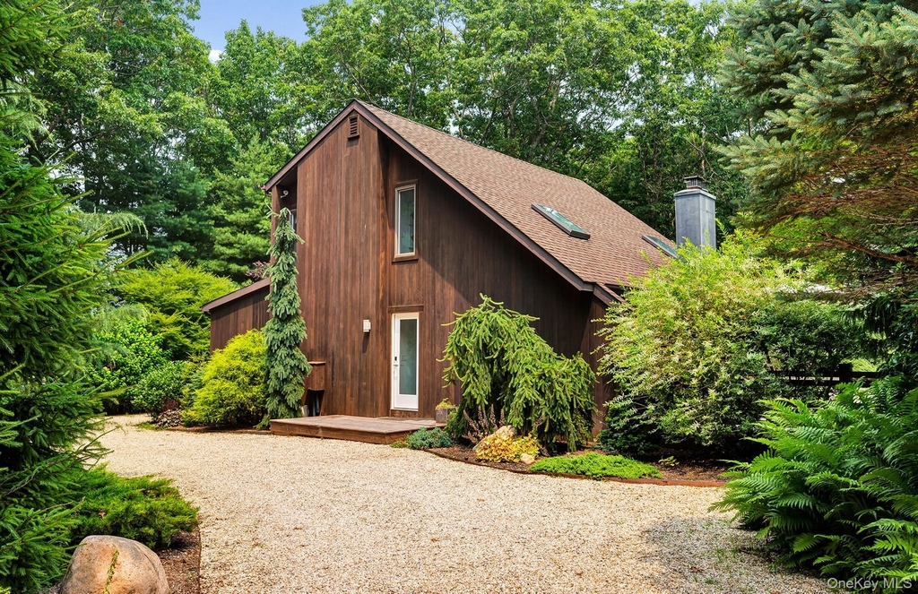 8 Foxglove Road - Photo 1