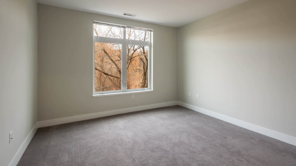 20 Corporate Drive - Photo 67