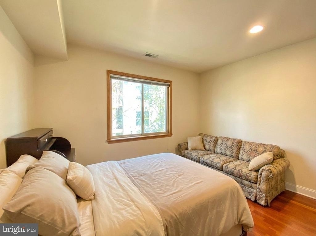 1417 N 17th Street - Photo 17