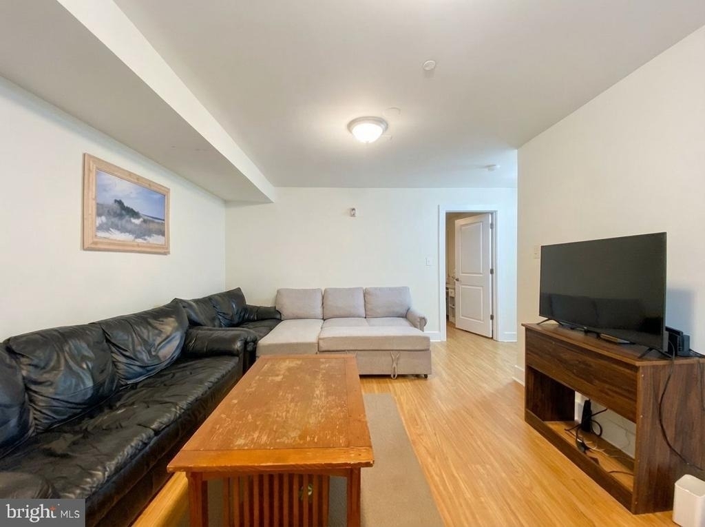 1622 W Jefferson Street - Photo 13