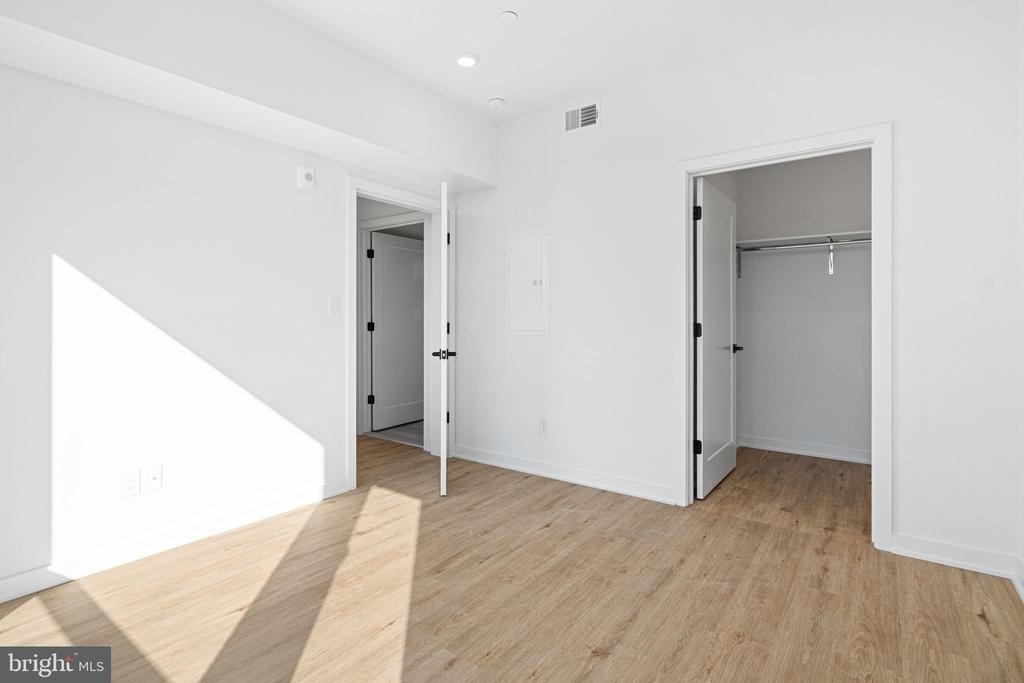 701 Cecil B Moore Avenue - Photo 6