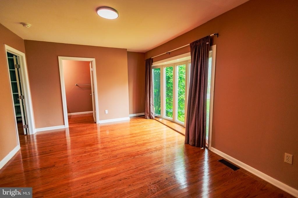 300 Macclelland Avenue - Photo 8