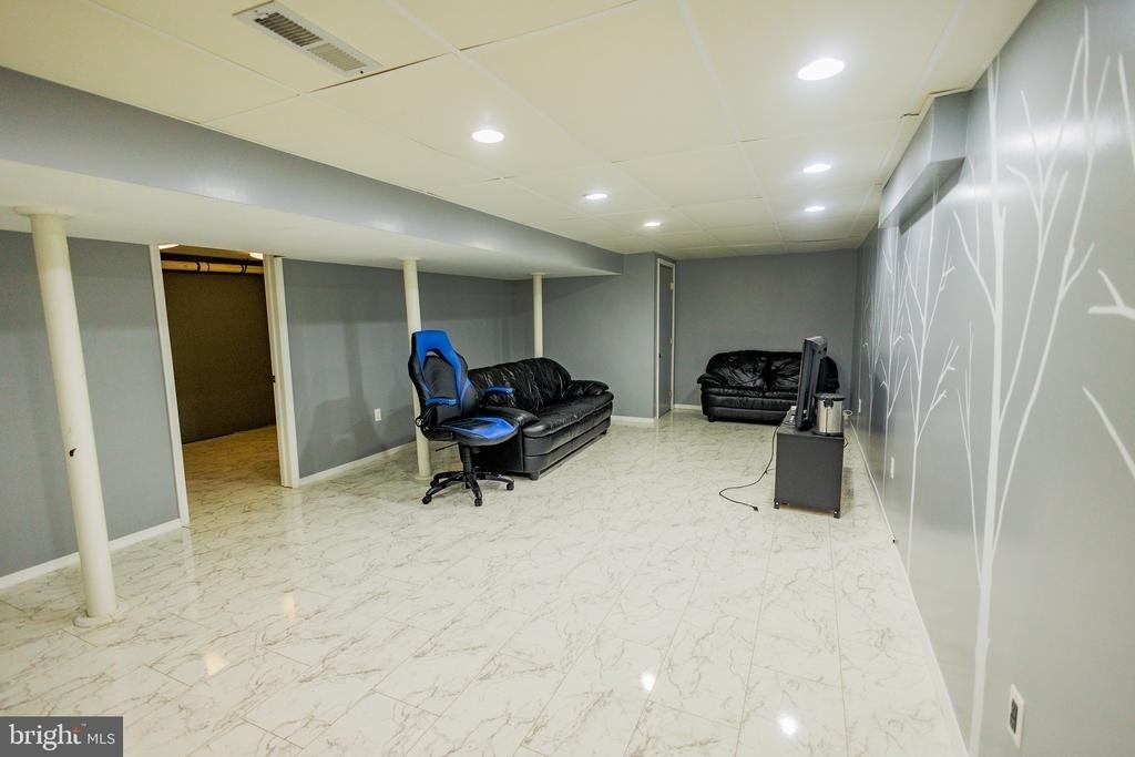 300 Macclelland Avenue - Photo 31