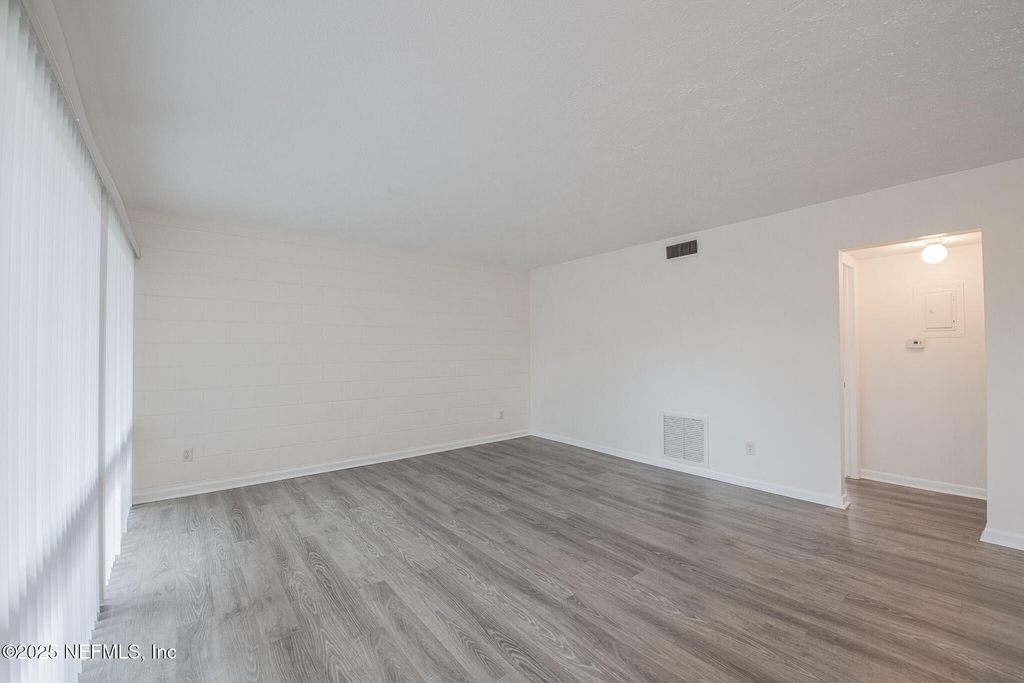 1217 Park Avenue - Photo 8