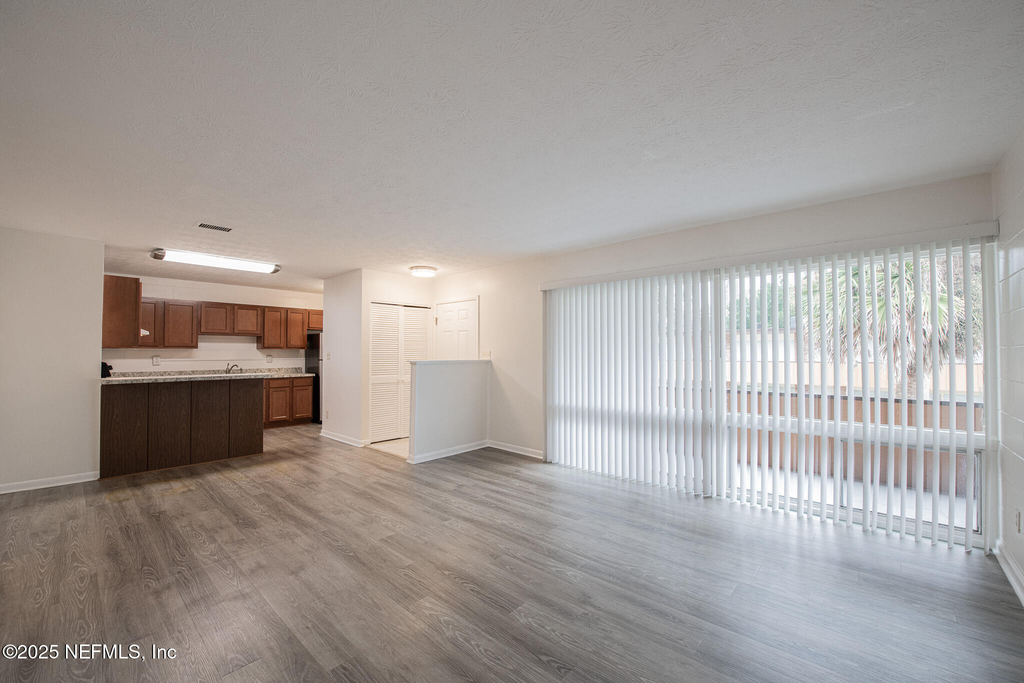 1217 Park Avenue - Photo 9