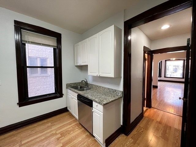 1231 N Greenview Avenue - Photo 15