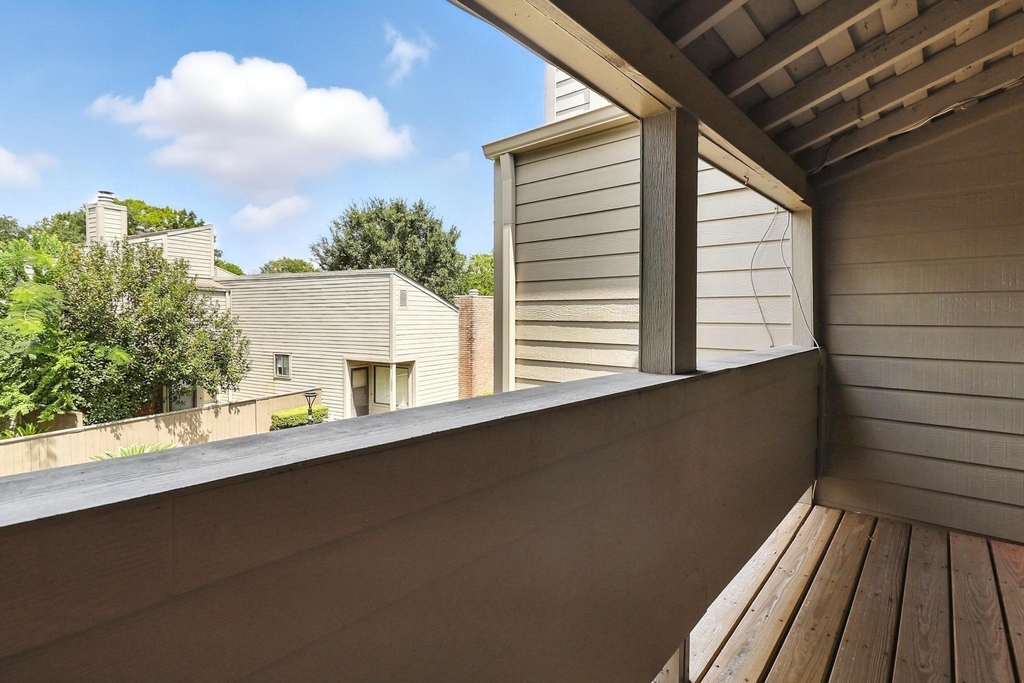 1532 Prairie Grove Drive - Photo 11