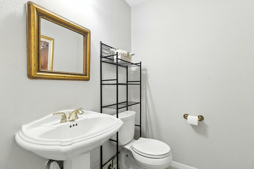 1532 Prairie Grove Drive - Photo 18
