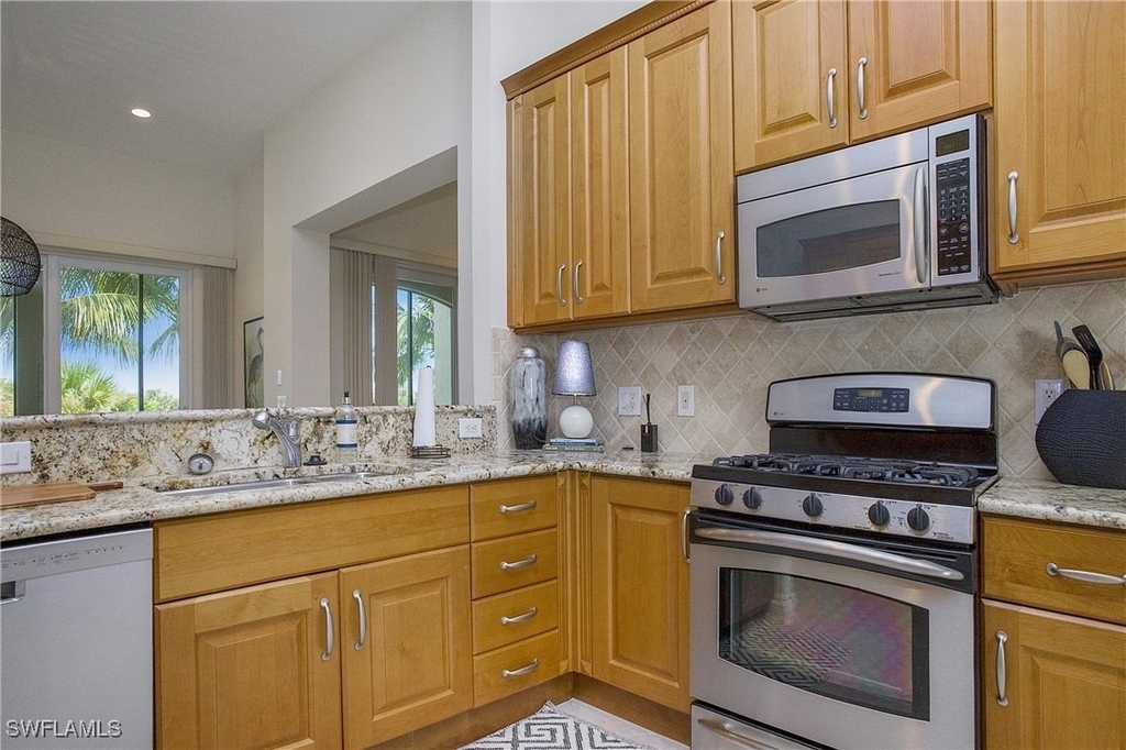 9239 Tesoro Lane - Photo 10