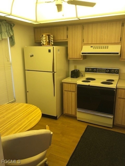 8534 Charter Club Circle - Photo 6