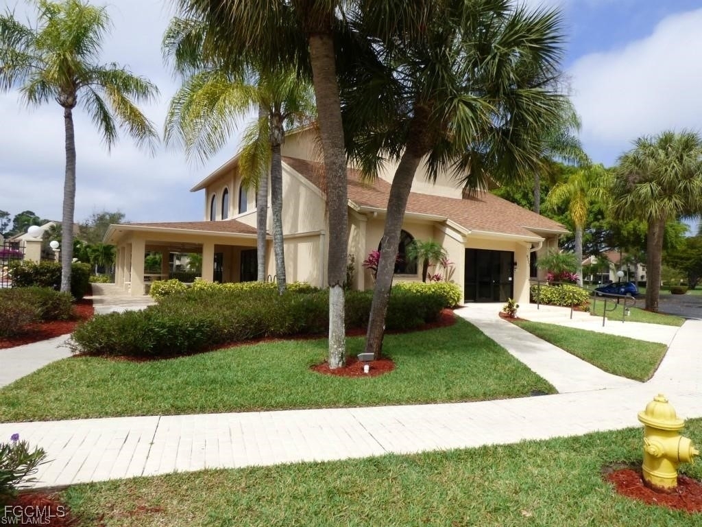 8534 Charter Club Circle - Photo 2