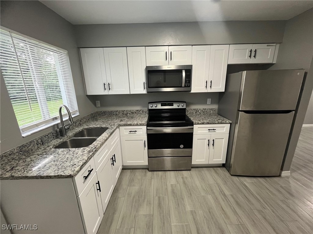 119 Gordon Avenue S - Photo 0