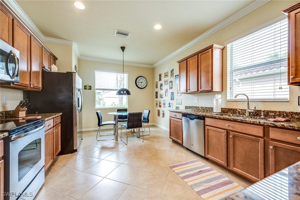 14796 Canton Court - Photo 6