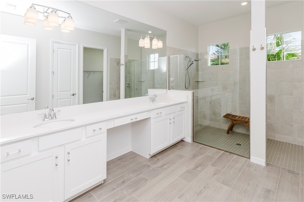 5423 Ternberry Road - Photo 7