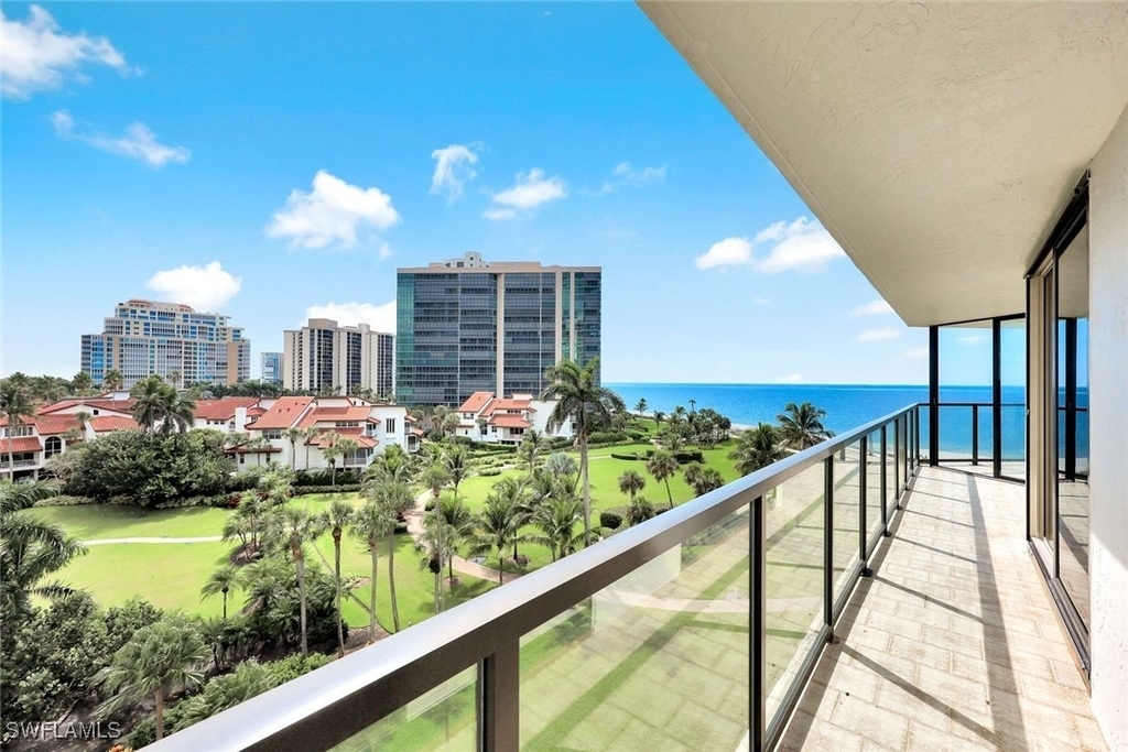 4901 Gulf Shore Boulevard N - Photo 14