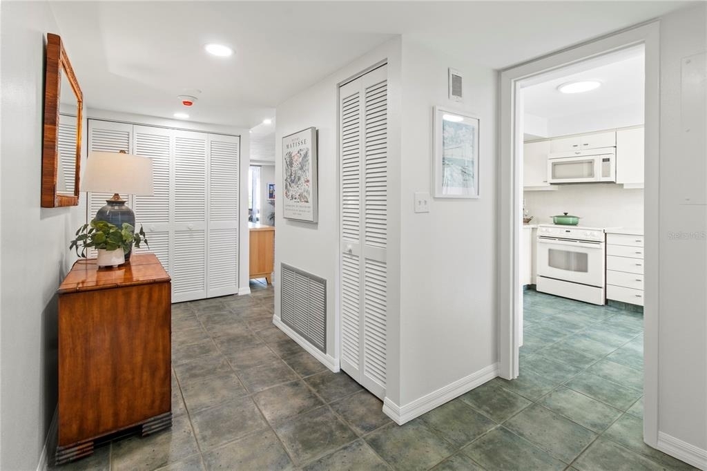 829 Bayport Way - Photo 5