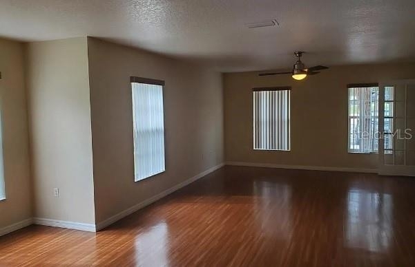 815 W Rembrandt Way - Photo 2