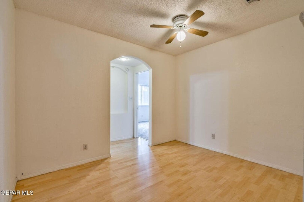 12521 Angie Bombach Avenue - Photo 17