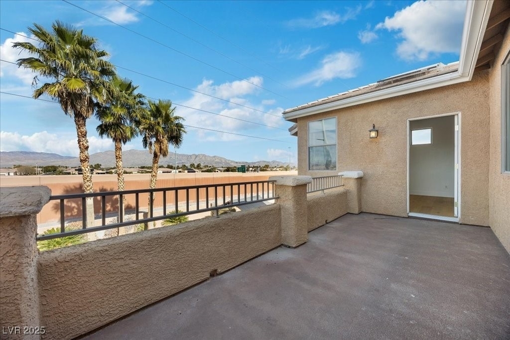 6332 Peggotty Avenue - Photo 39