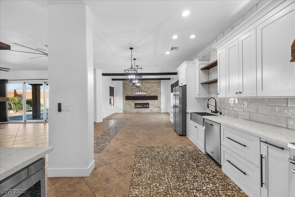 6332 Peggotty Avenue - Photo 12